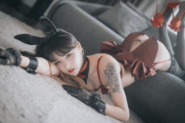 那些脫衣直播主的故事4